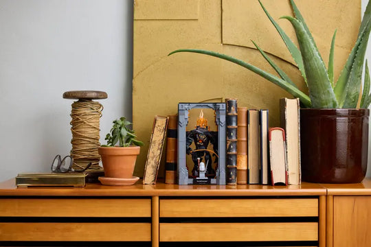 The Lord of the Rings: Balrog™ Book Nook