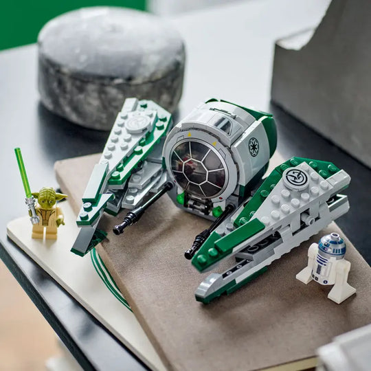 Yoda's Jedi Starfighter™