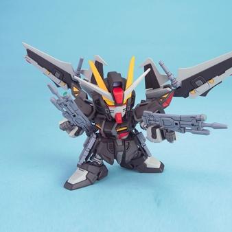 BB Senshi BB293 Strike Noir Gundam