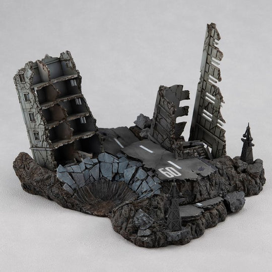 REALISTIC MODEL 1/144 G STRUCTURE RUINS AT NEW YARK